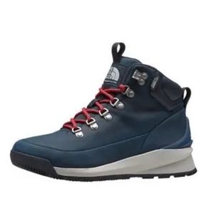 NWT- North Face ‘Back-to-Berkeley’ Waterproof Snow / Hike / Winter Boots